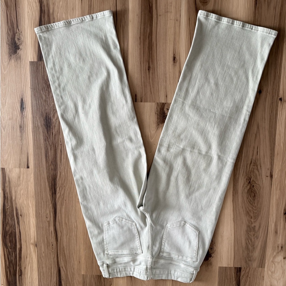 Elegant Wide Leg Cream/Cement Color Jeans - Picture 6 of 6
